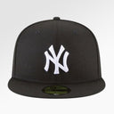 New Era Yankees Black and White 59Fifty Cap Fitted